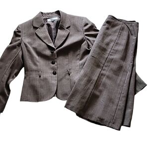 Tahari ASL Brown Blazer & Skirt Set